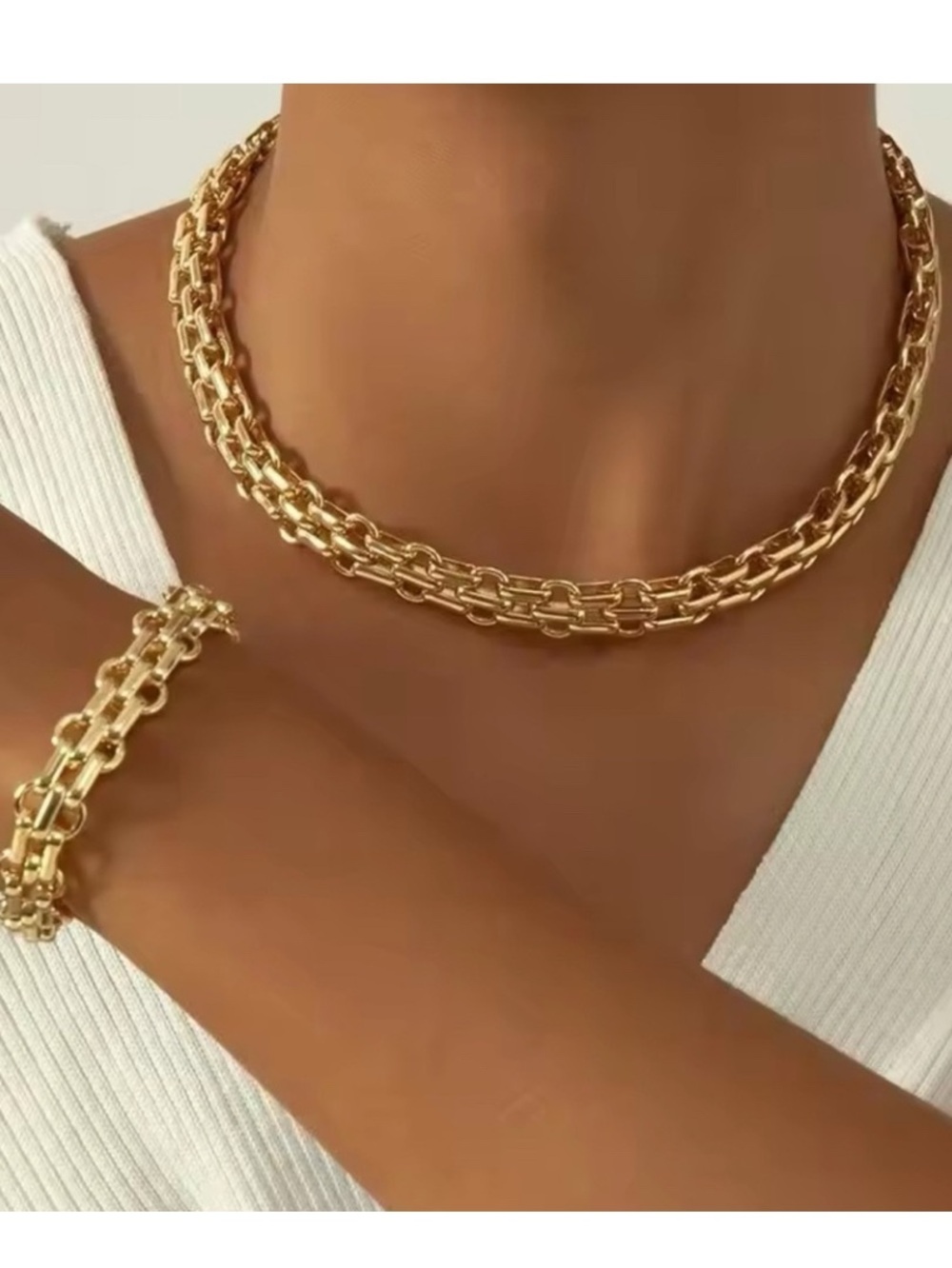 Elegant Gold Chain Necklace & Bracelet Set